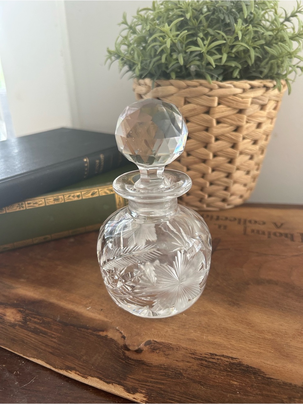 American Brilliant Period ABP Cut Crystal Perfume Bottle Decanter Round etched